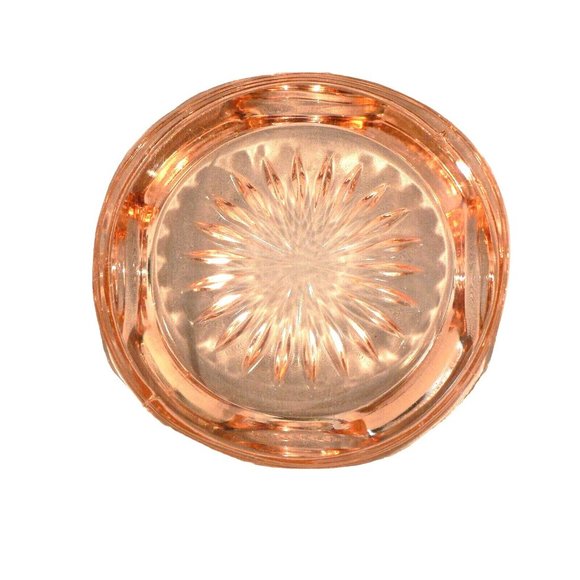 Fruit bowl serving dish ribbed swirl pink glass scalloped edge table decor - Picture 9 of 10